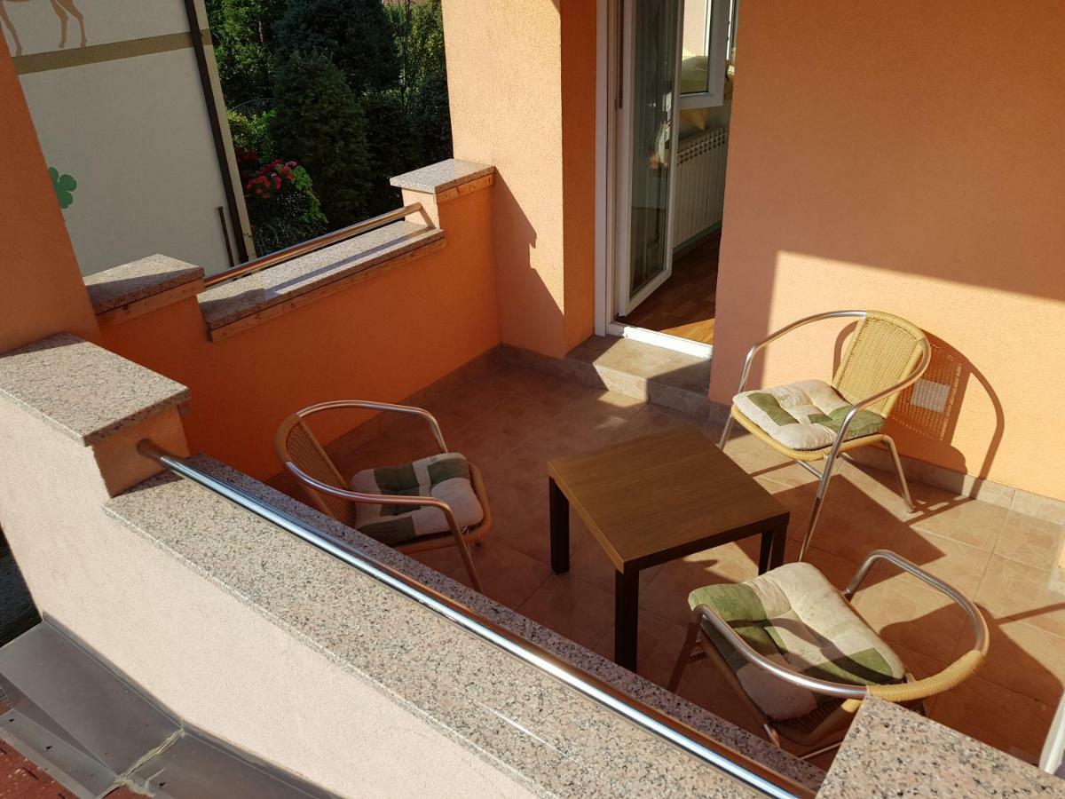 A&T Apartment Zaprešić Buitenkant foto