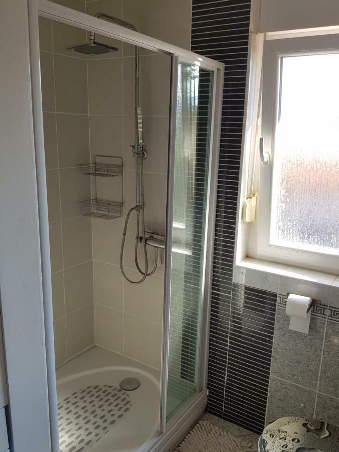 A&T Apartment Zaprešić Buitenkant foto